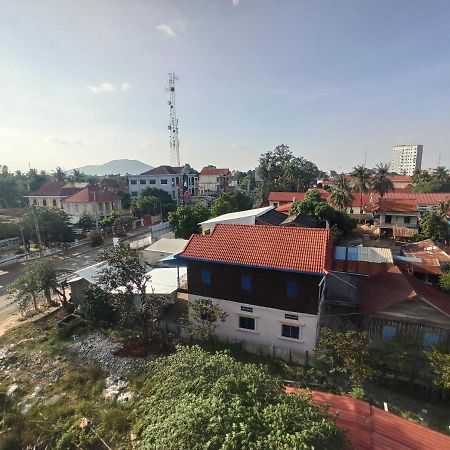 Pama Hotel Kampong Chhnang Εξωτερικό φωτογραφία