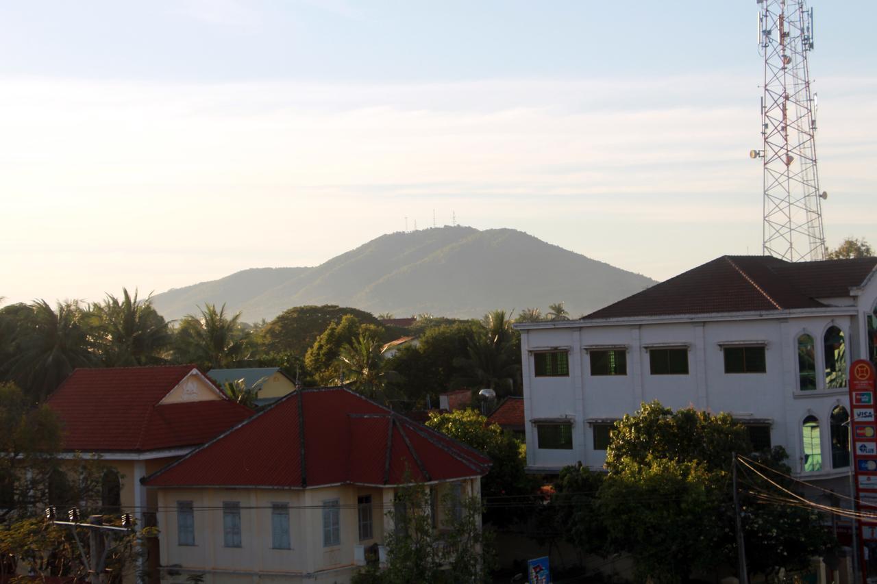 Pama Hotel Kampong Chhnang Εξωτερικό φωτογραφία